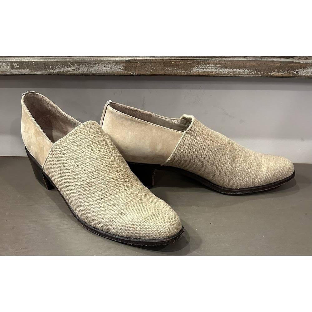 Donald Pliner Taupe/Oatmeal Slip On Shoes With Block Heel Women's Size 8M - Picture 2 of 7